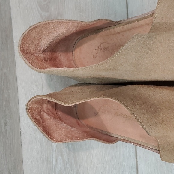 Free People Womens Royale Flat Side CutOut Ankle Boots shoes sz 37/6.5-7 - Picture 8 of 16